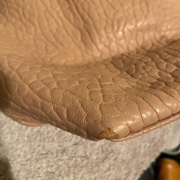 Vince Camuto Mauve leather pleated tote/crossbody/shoulder bag - Picture 6 of 17